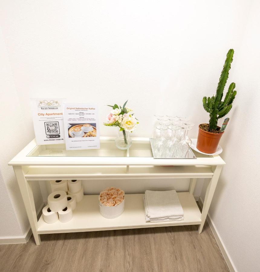 Budget City Appartement Kueche,Bad, Parken Im Zentrum Von Ravensbourg Extérieur photo