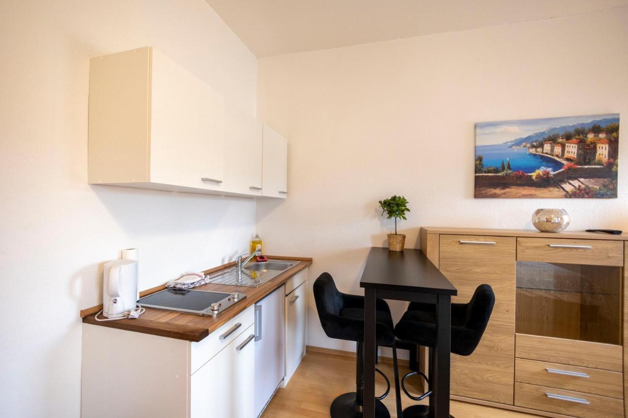 Budget City Appartement Kueche,Bad, Parken Im Zentrum Von Ravensbourg Extérieur photo