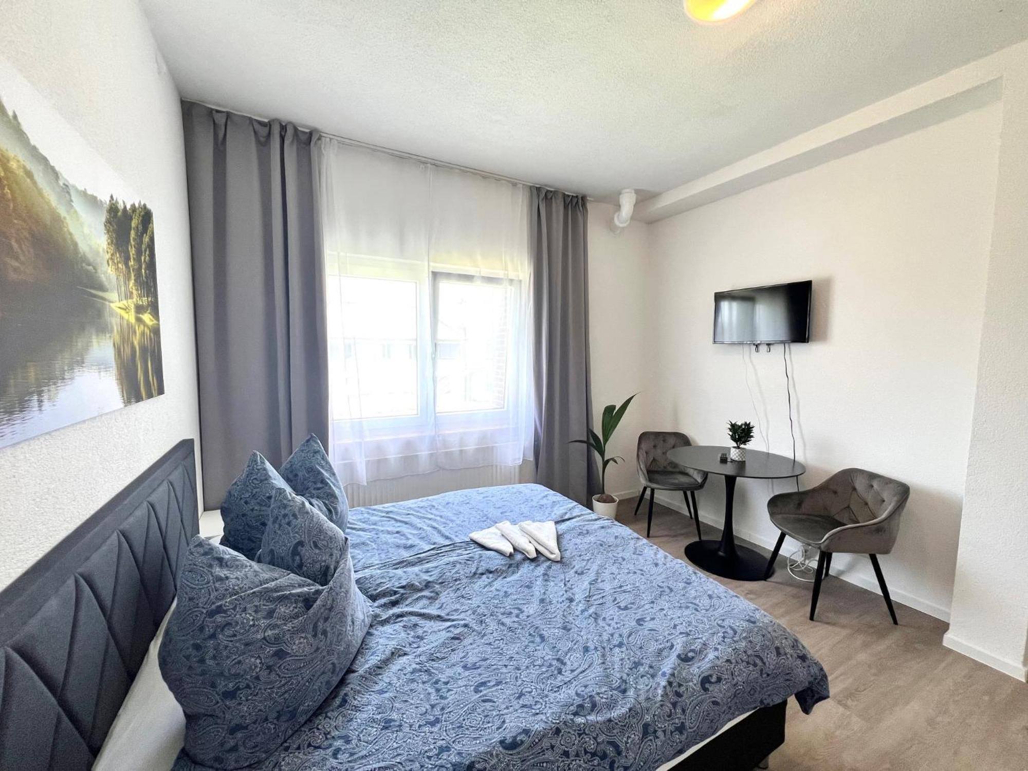 Budget City Appartement Kueche,Bad, Parken Im Zentrum Von Ravensbourg Extérieur photo